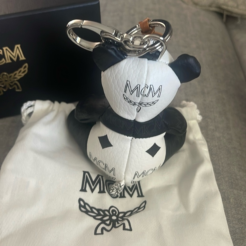 MCM Black and White Panda Charm - Picture 3 of 8